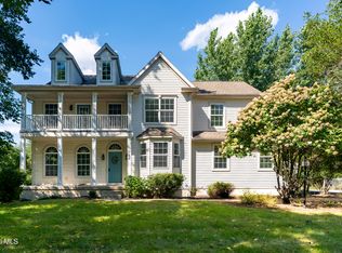 914 Mac Arthur Drive, Ballston Spa, NY 12020