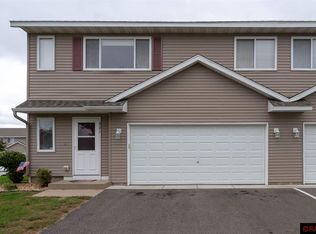 221 Tanager Path, Mankato, MN 56001