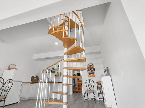 2nd image of 13521 Stacey Dr #13521