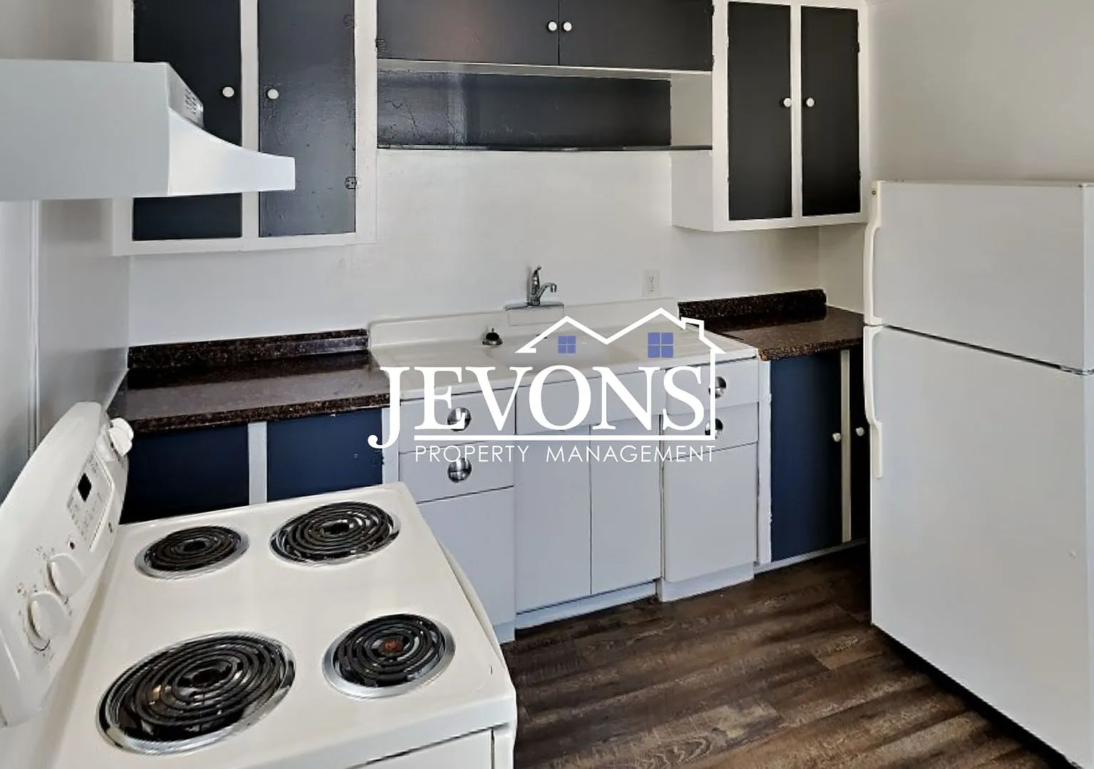 511 N 2nd St Yakima, WA 98901 — Photo 2