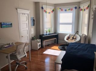 65 Burbank St APT 19, Boston, MA 02115