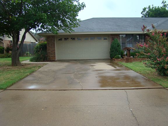 4th image of 2503 McNiel Ave