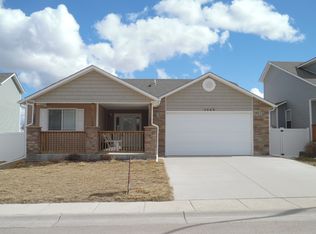 3909 Chippewa Ave, Gillette, WY 82718