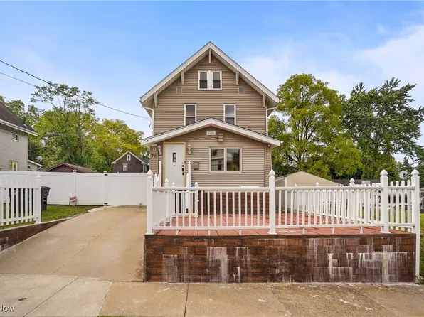 74 Jewett St, Akron, OH 44305