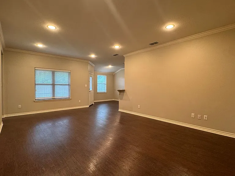 Amberwood Townhomes — Photo 13