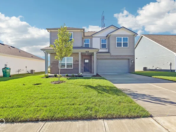 1093 Blackstone Ave, Franklin, IN 46131