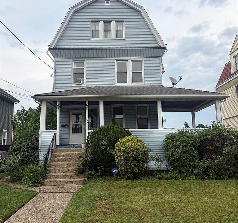 1st image of 90 Spring Valley Ave