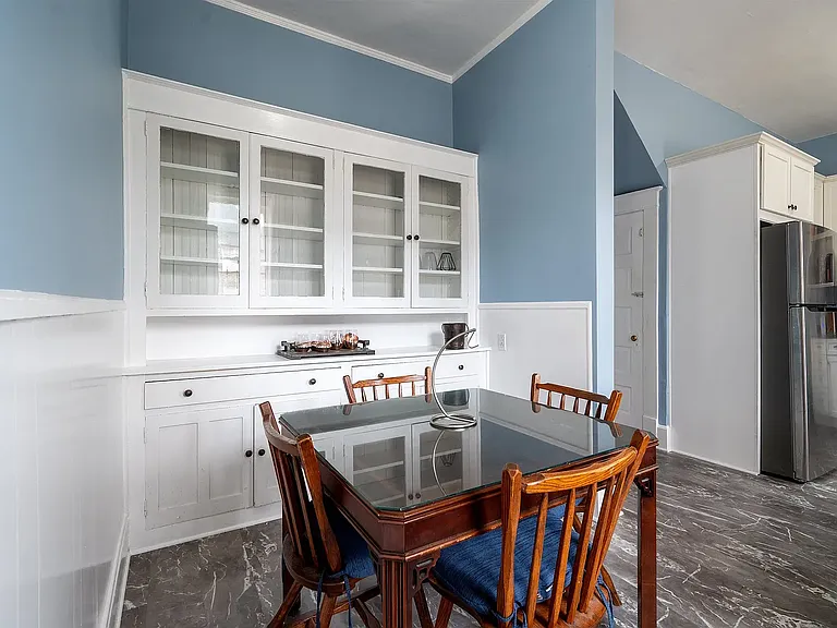 1347 Harbert Ave — Photo 11