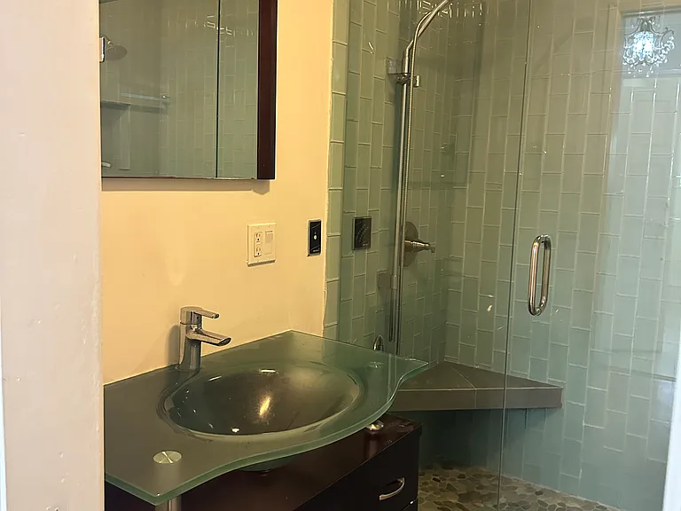1223 Berkeley St #HOUSE — Photo 6