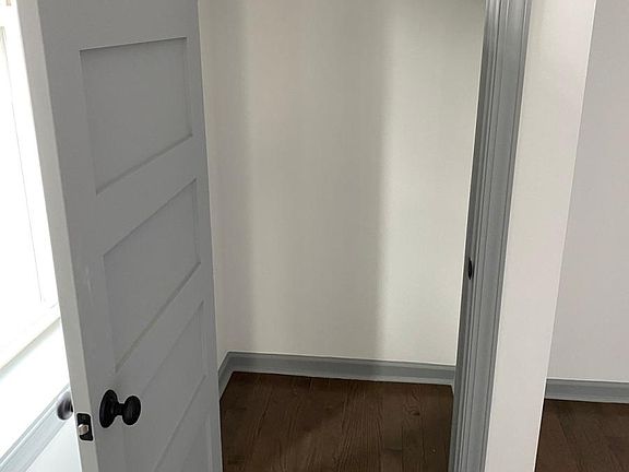 4th image of 1241 N 28th St Floor 3