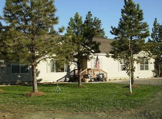 50 Hill Top Road, Roundup, MT 59072