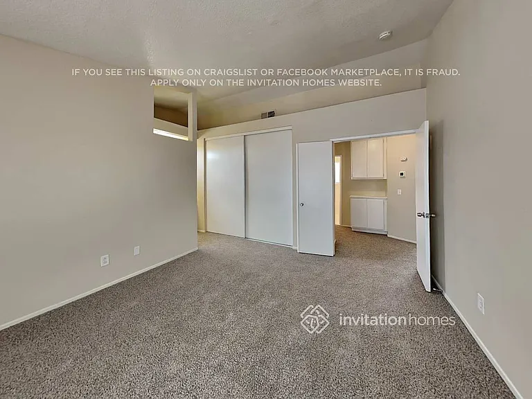 26975 Eagle Run St — Photo 10