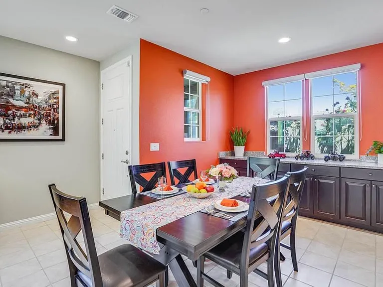 2612 Admiral Cir — Photo 23