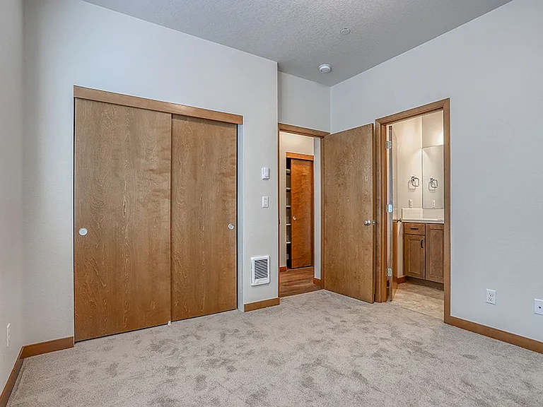 3381 Lewis Ln — Photo 11