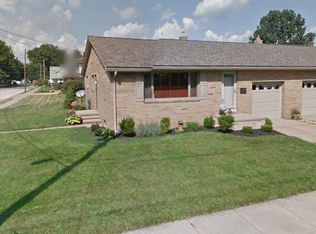 403 Adena St NE, North Canton, OH 44720