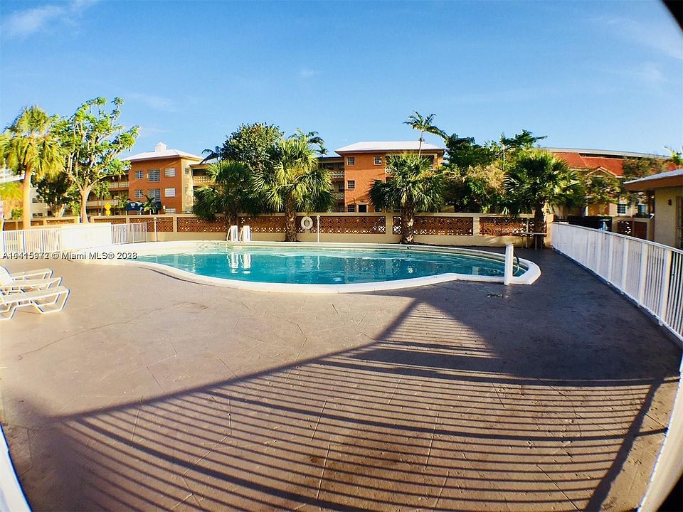 1st image of 11840 NE 19th Dr #12