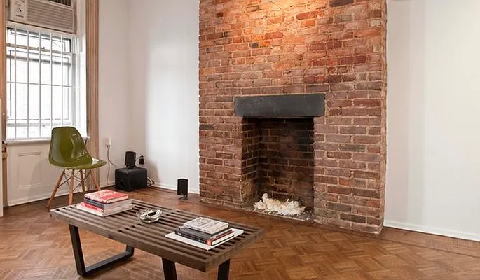 Rented by Weinstein Realty Group | media 11