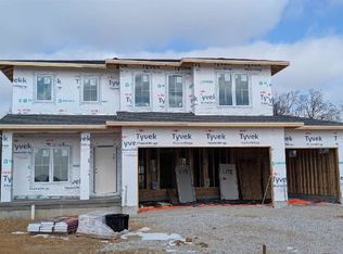 3061 Ridgeview Cir, Coralville, IA 52241