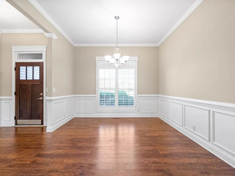 126 Parkland Cir — Photo 8
