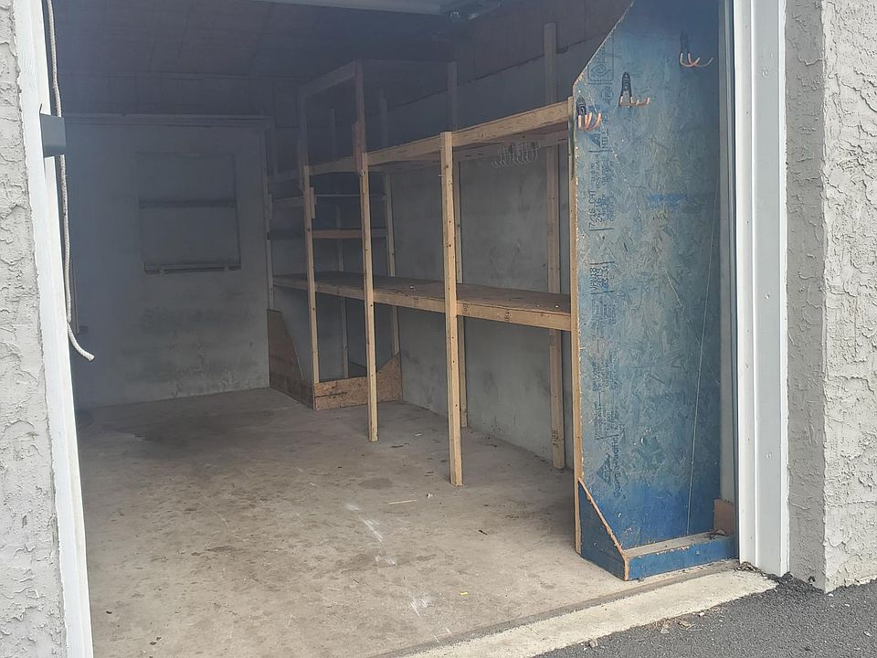2nd image of 0 Cottonwood Ave #12