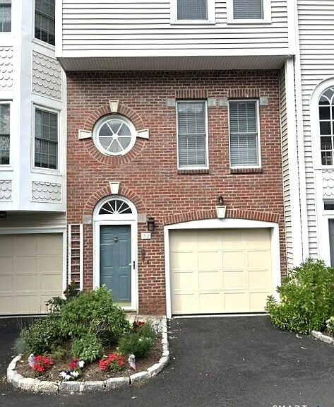 82 Bywatyr Ln #82 — Photo 38