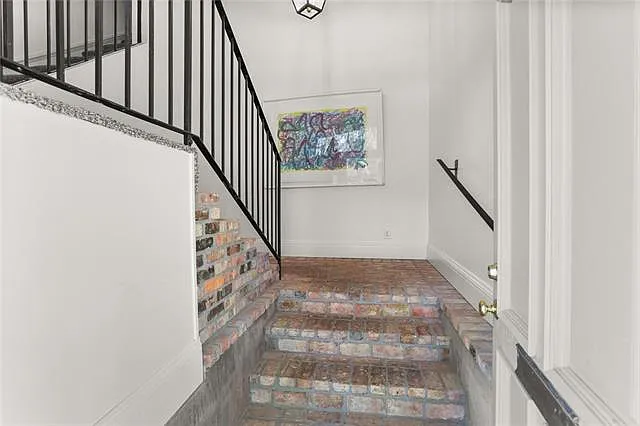 435 State St #A — Photo 3