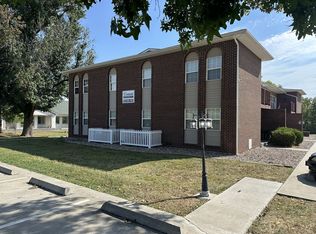 Westmount Apartments, Farmington, MO 63640