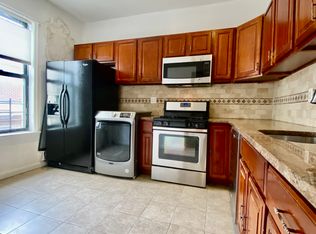 302 Avenue C APT C1, Brooklyn, NY 11218