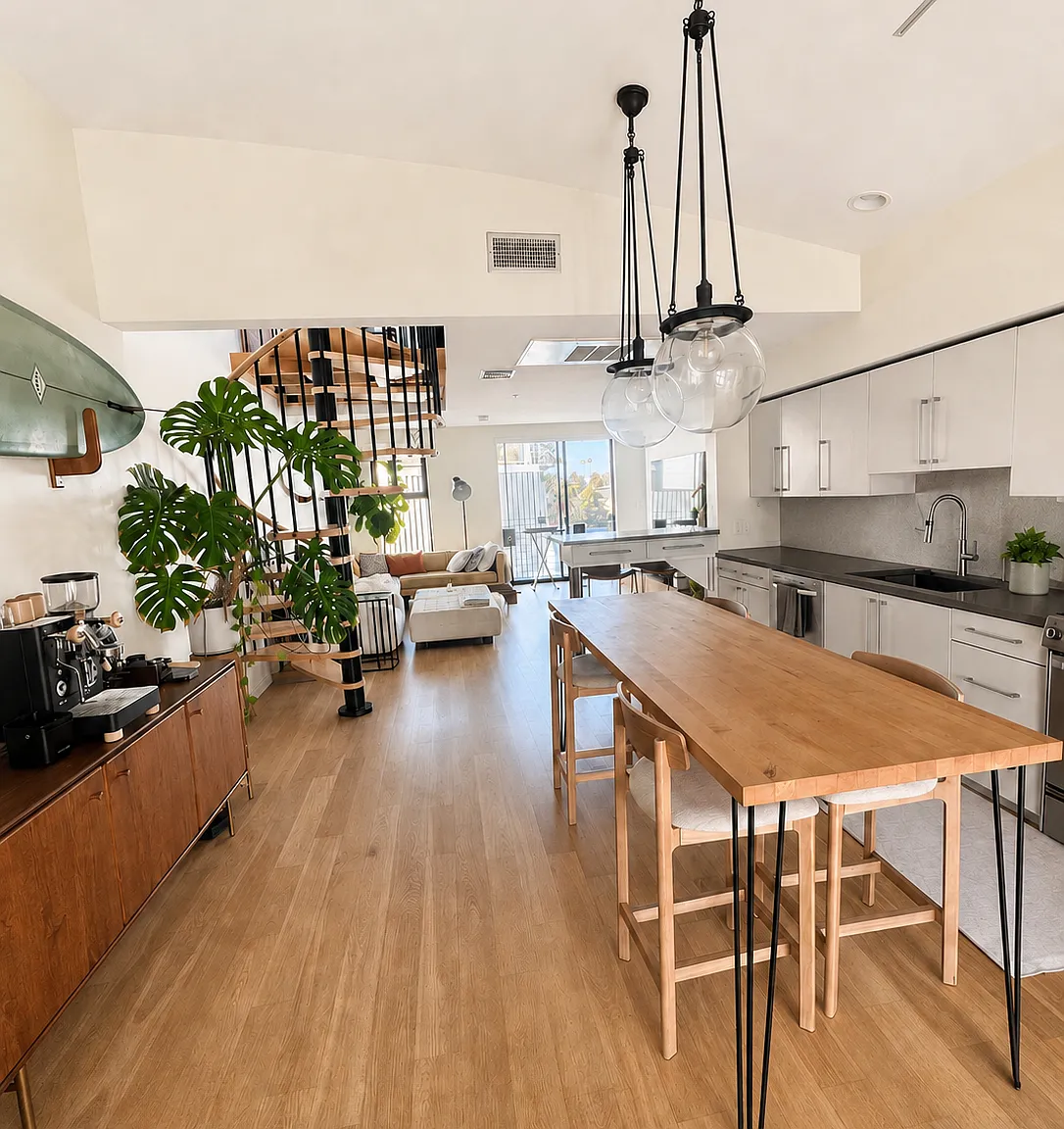 1 bed, 850 sqft, $6,250 — Photo 1
