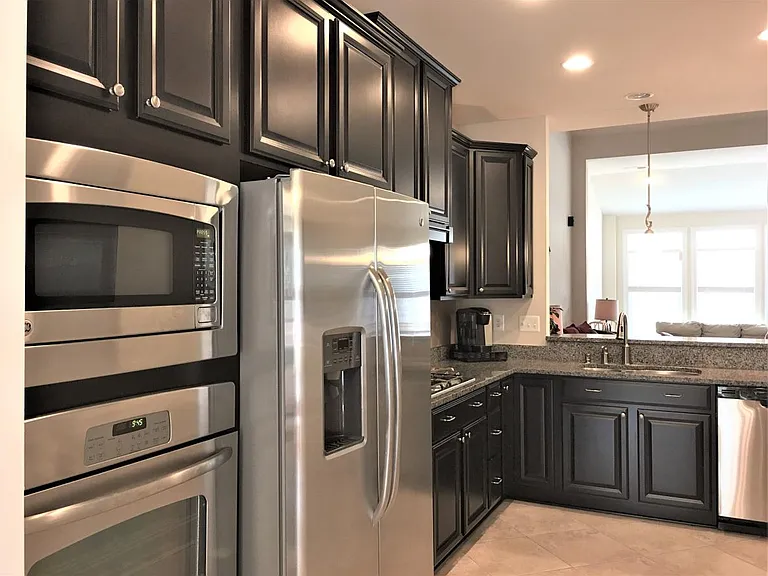 406 Samantha Dr — Photo 13