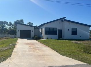 714 Chambers St E, Lehigh Acres, FL 33974