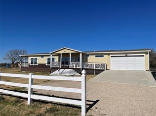 41172 Addie Gee Rd, Hempstead, TX 77445