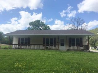 224 Barton Rd, White Sulphur Springs, WV 24986