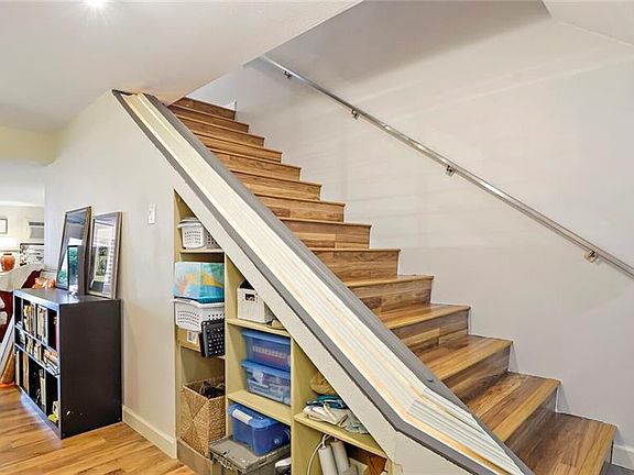3rd image of 120 1st St E APT 105