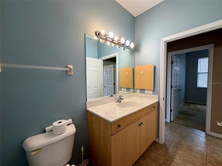 1204 S San Mateo Dr — Photo 26