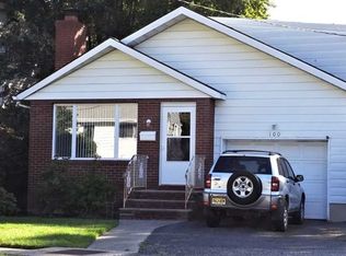 100 Wilson St, Little Ferry, NJ 07643