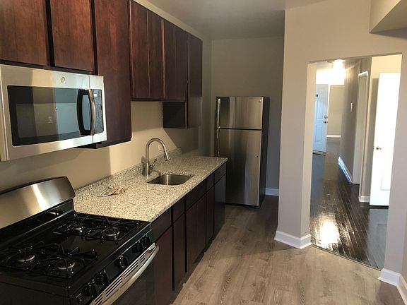 3rd image of 6517 S University Ave #3