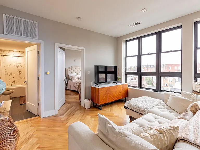 1345 K St SE #407 — Photo 7