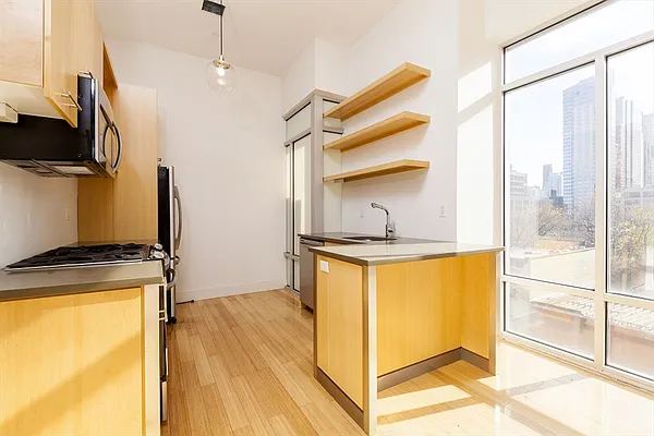 Rented by Citi Habitats | media 15