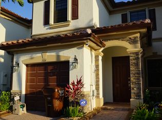 3376 W 90th Ter, Hialeah, FL 33018