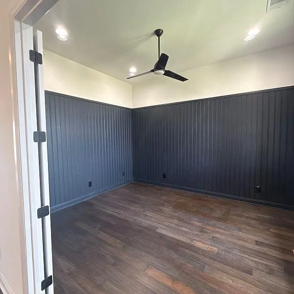604 Brave Face St — Photo 2