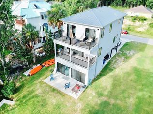 1430 SE 5th Ave, Crystal River, FL 34429