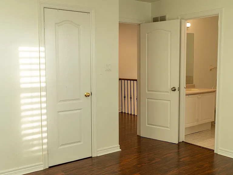 620 Madame St — Photo 24