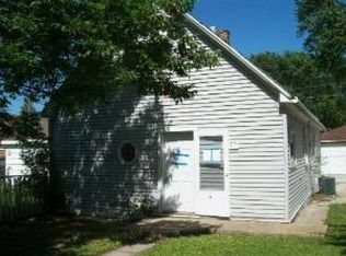 41 Granville Ave, Bellwood, IL 60104