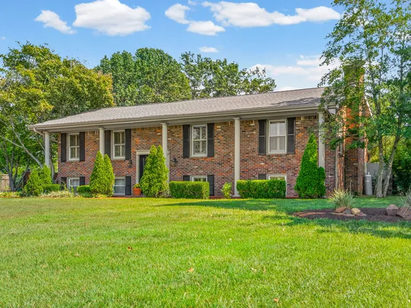 5902 Lafayette Rd, Hopkinsville, KY 42240