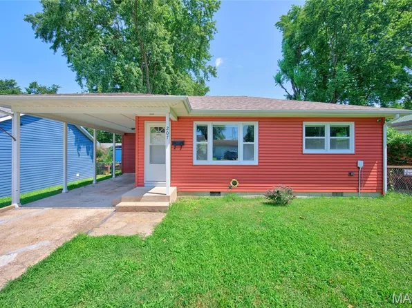 207 Catalpa Ln, Lebanon, MO 65536