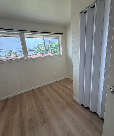 369 Lono Ave — Photo 10