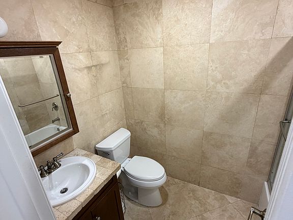 5th image of 8820 SW 43rd Ter