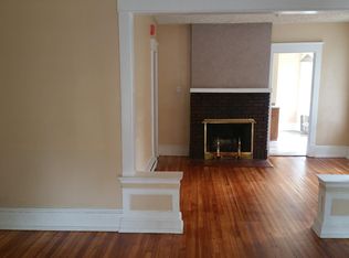 317 McClellan St #1F, Schenectady, NY 12304
