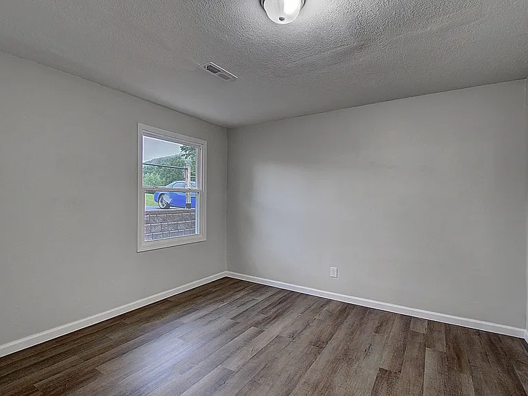 1796 Cooks Valley Rd — Photo 21